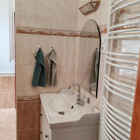 Elegant In The Center Of Appartement