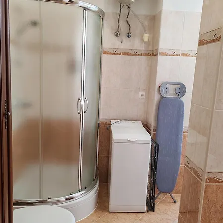 Appartement Elegant In The Center Of